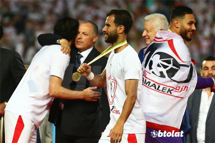 صور تتويج الزمالك بالكونفدرالية صور تتويج الزمالك بالكونفدرالية